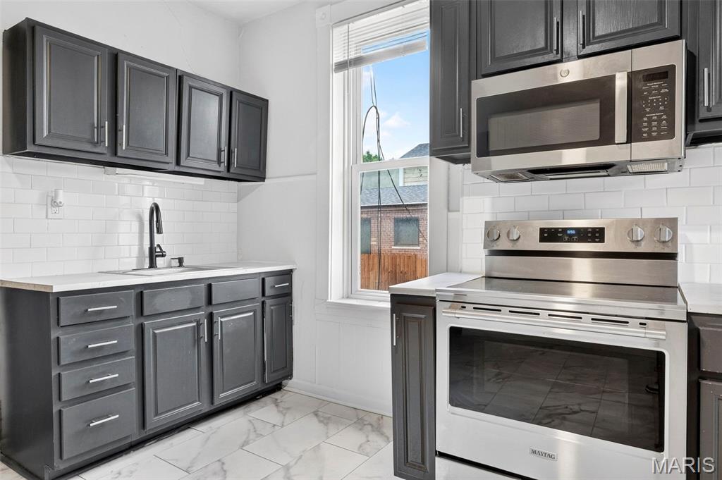 St Louis Commons Add - Residential Income
