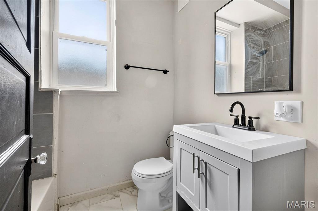 St Louis Commons Add - Residential Income