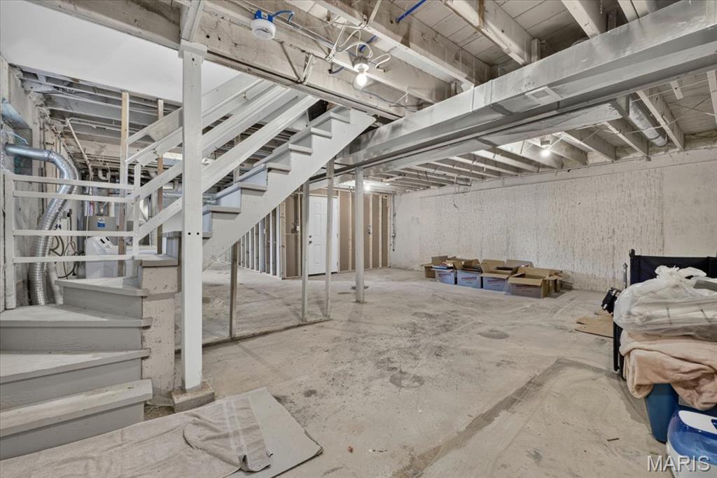 Crystal Court First Add - Residential