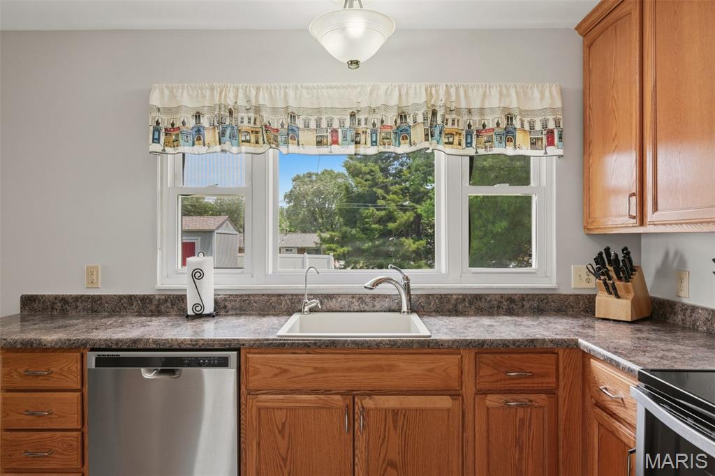 St Chas Hills #4 - Residential