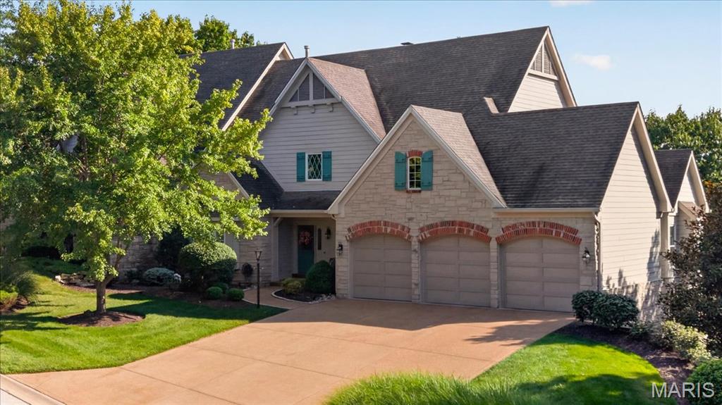 Villas - Residential