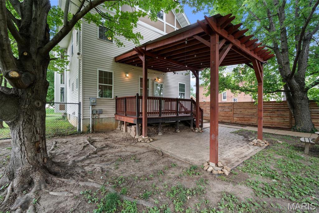 Clemens Place - Residential