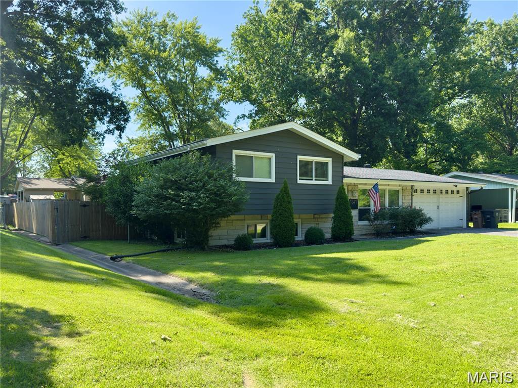 Crestwood - Residential