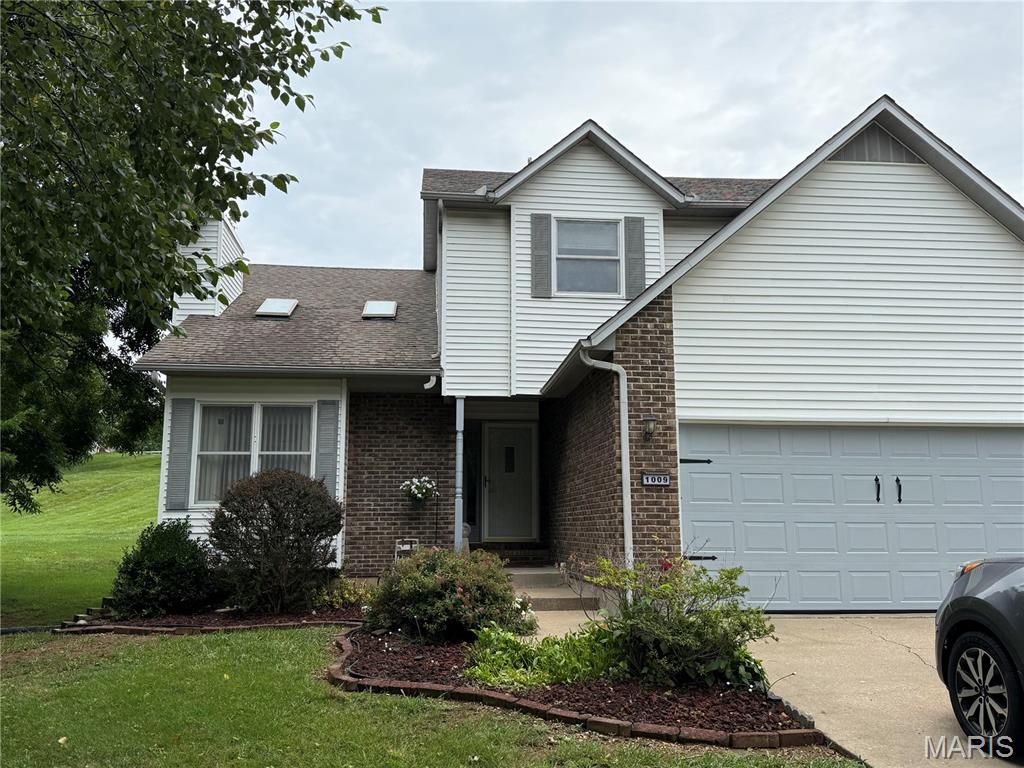 This 2 story home sits on a cul de sac in a quiet part of town. As one enters the home they will immediately notice the natural light which floods into the living room, the elevated ceiling ads to the charm of this room. The main level flows into the dining room followed by the kitchen which is spacious and includes a breakfast bar. The laundry room also is located on the main level.
This homes features three bedrooms on the upper level. The bedrooms are large and comfortable and include generous closet space. The primary bedroom suite includes a large walk-in closet and a bathroom which includes both a tub and a shower.
The basement is partially finished and includes a large storage area.