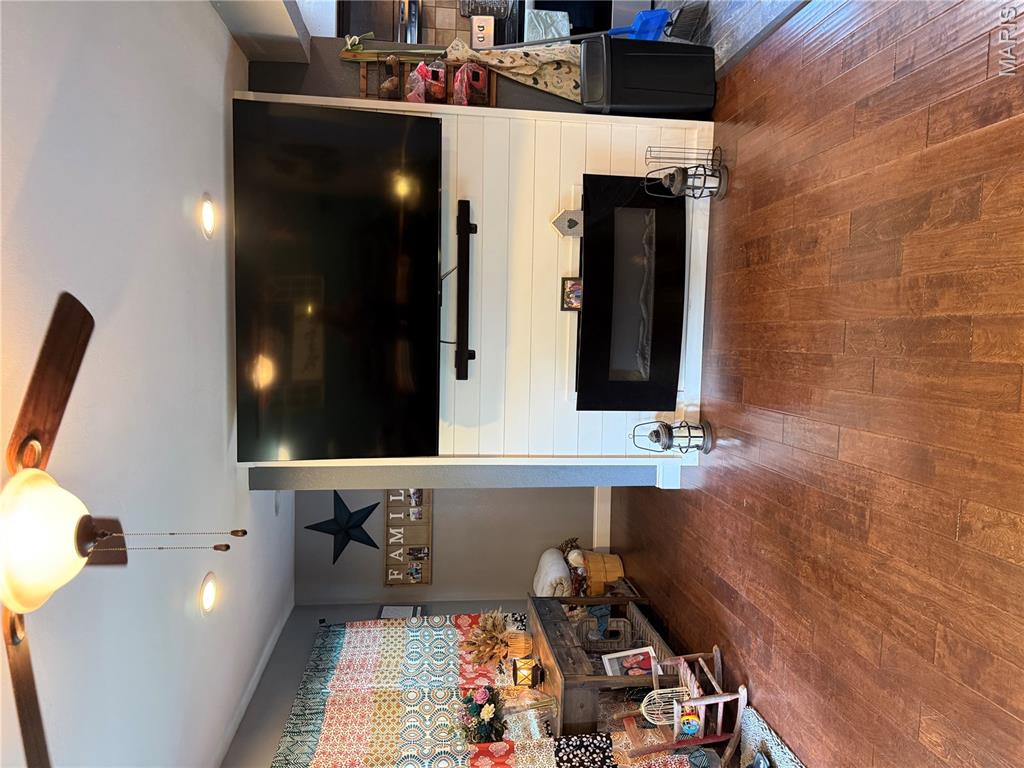 College Hill Add - Residential