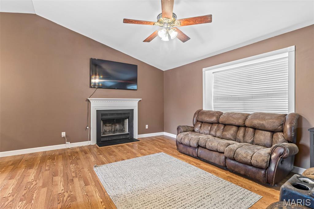 Valley Oaks East - Residential
