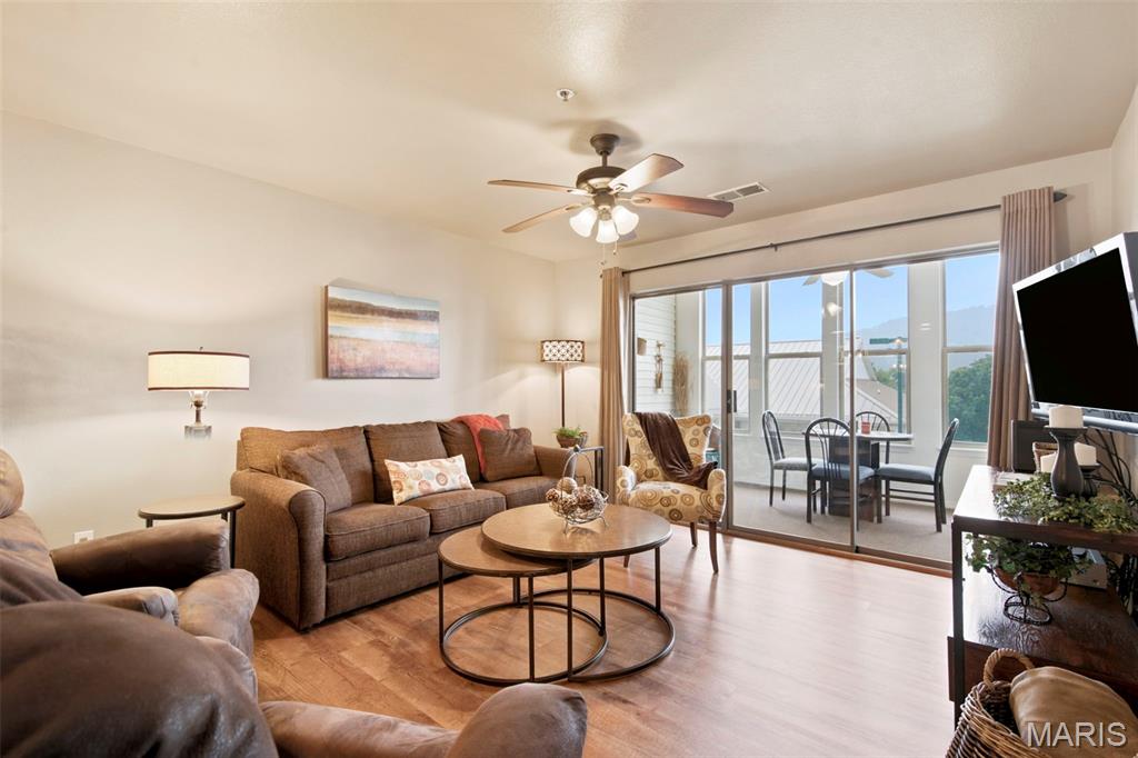 Emerald Pointe - Residential