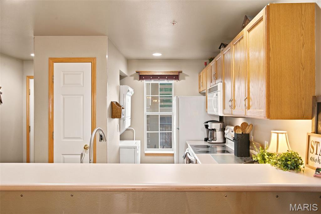 Emerald Pointe - Residential
