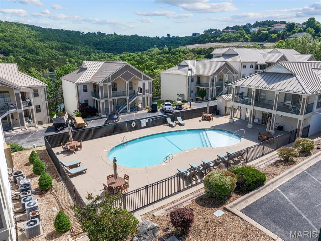 Emerald Pointe - Residential