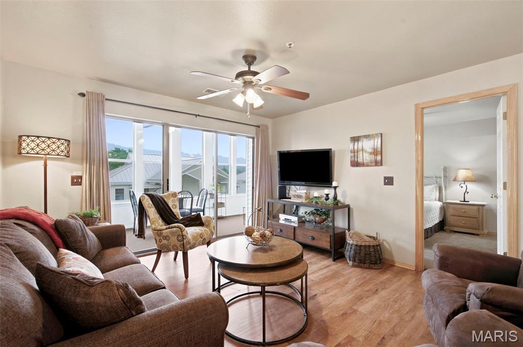 Emerald Pointe - Residential