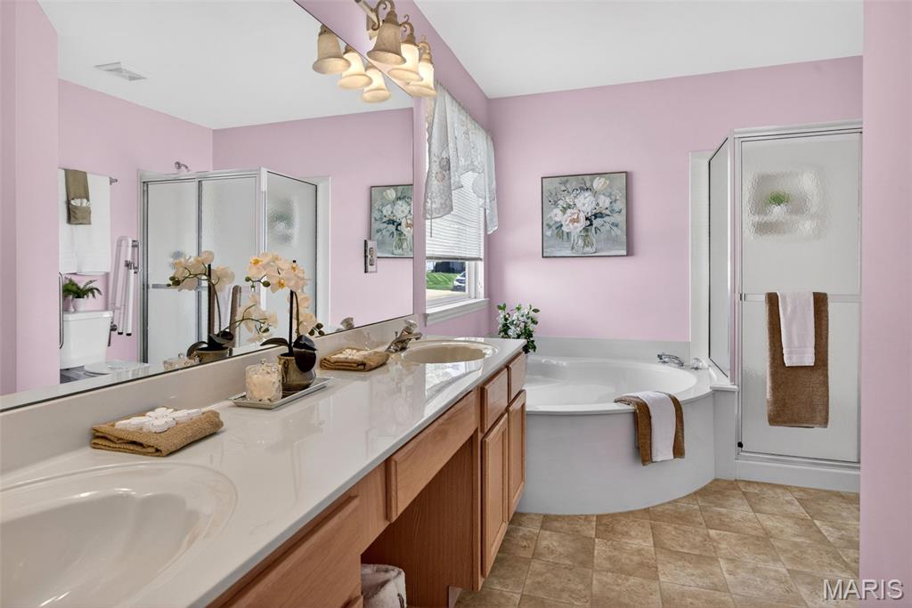 Pine Bluff Villas - Residential