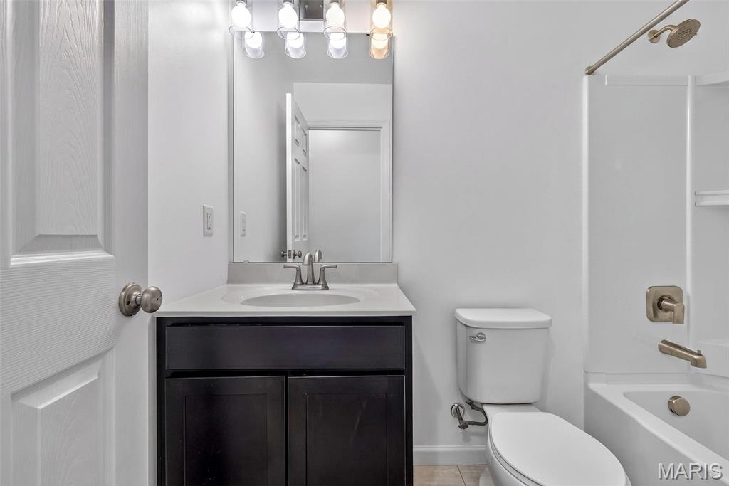 OBRIEN PLACE LOT 4 - Residential