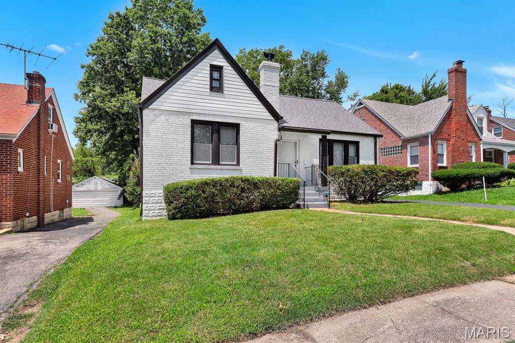 Arbor Terrace - Residential
