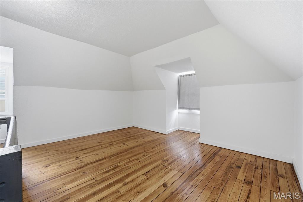 Russell Estate - Residential