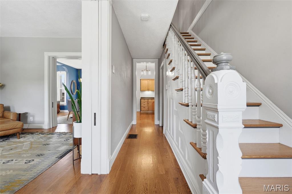 Russell Estate - Residential