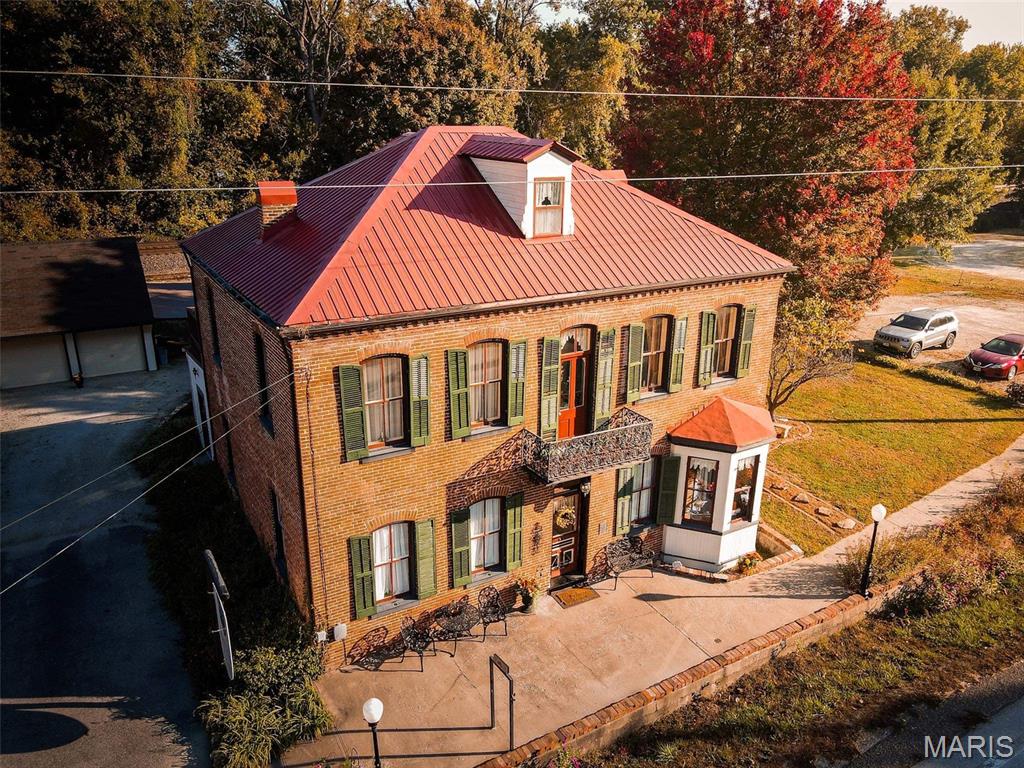 East Wharf Street - Commercial Sale