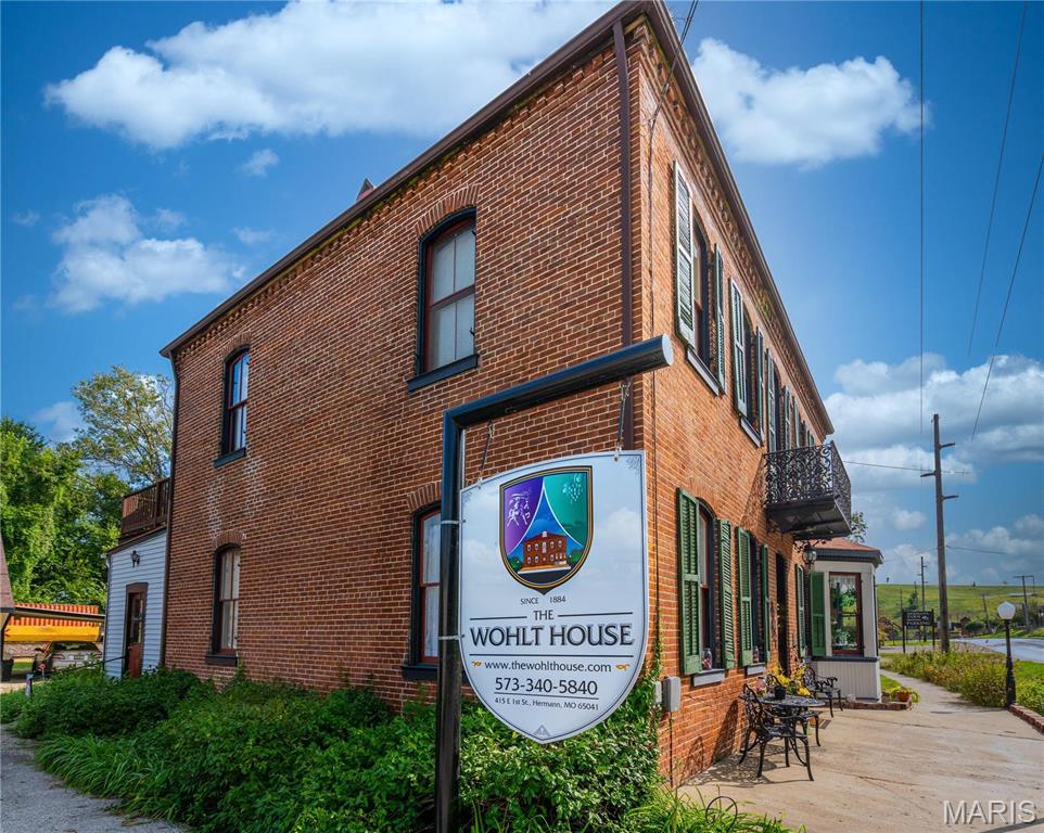 East Wharf Street - Commercial Sale