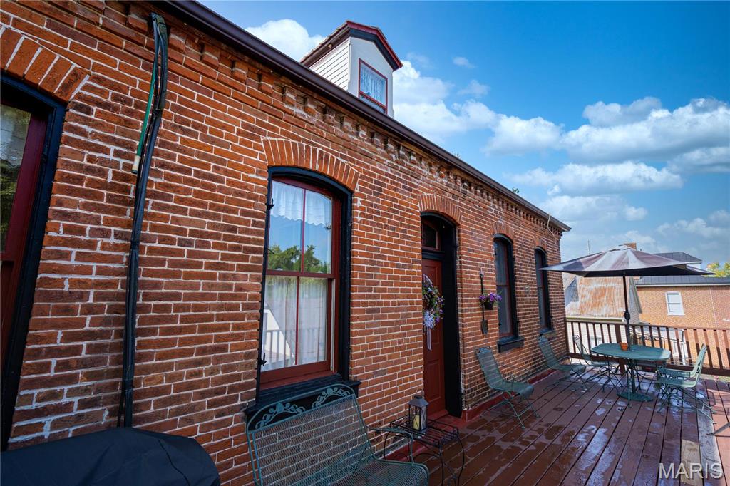 East Wharf Street - Commercial Sale