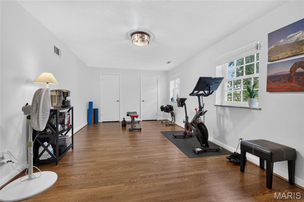 Davis Place - Residential