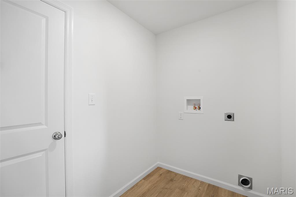 Louiselle 11 - Residential