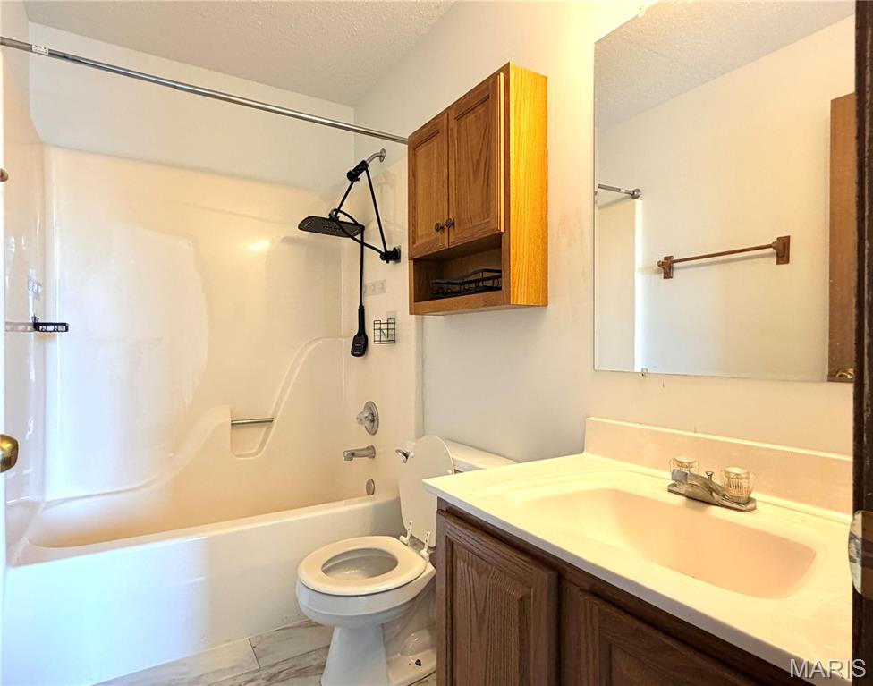 Brookview Manor - Residential