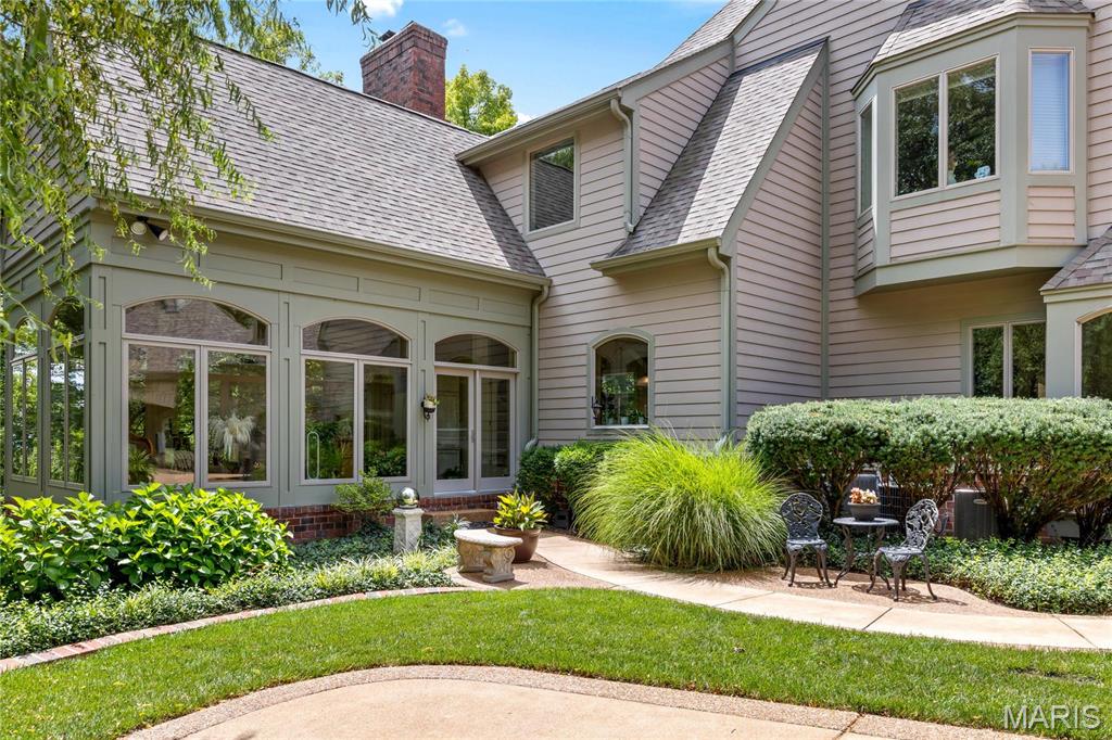 Whitmoor Upper Rdwy & Esmt - Residential