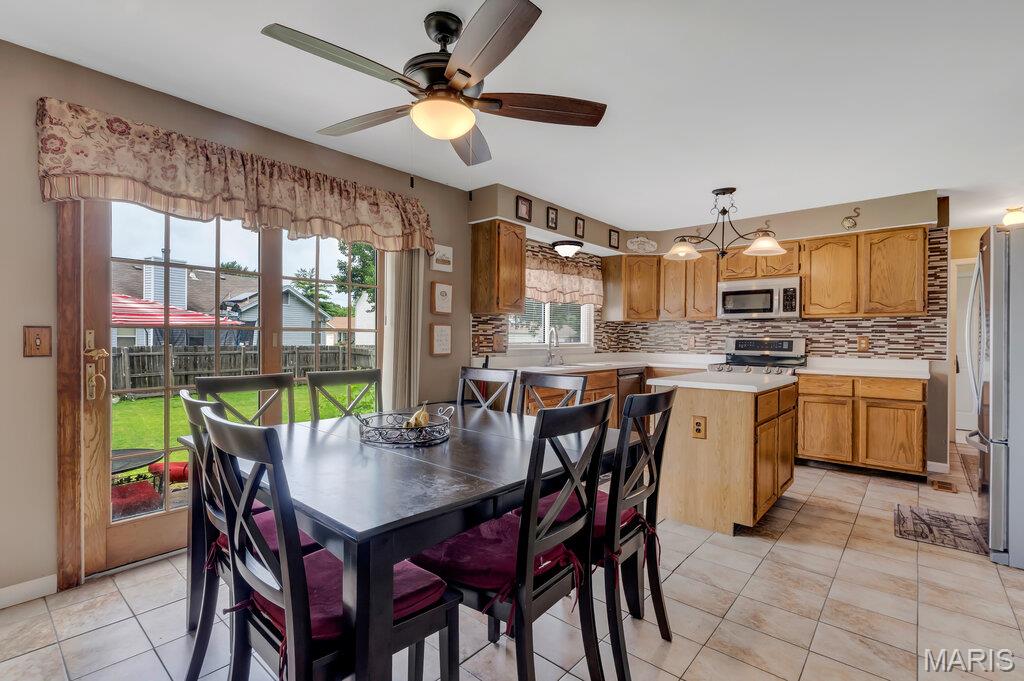 Willow Creek Estates Two A Sec - Residential