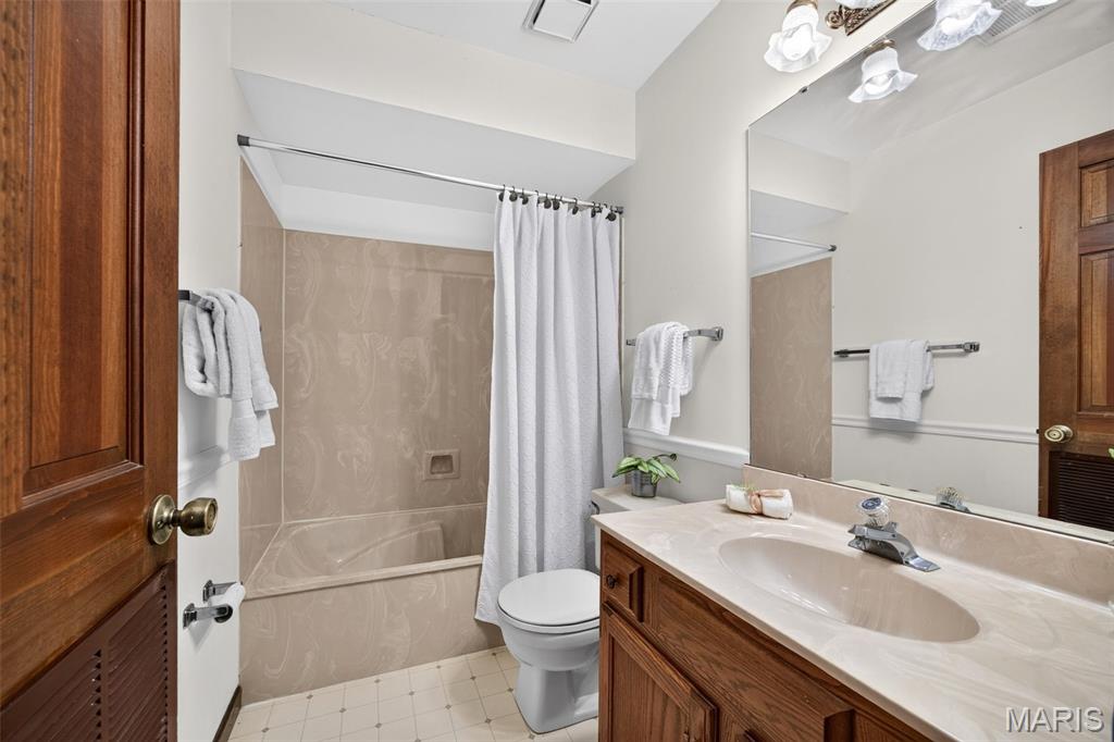 Hunters Pointe - Residential