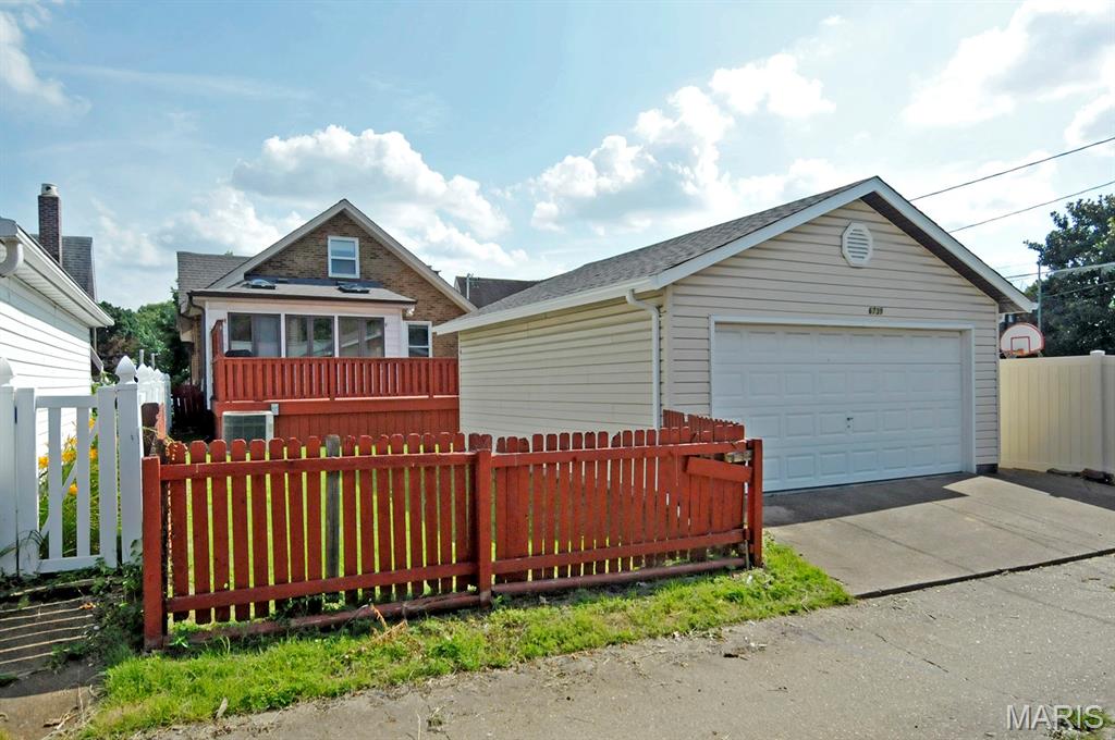 Ivanhoe Add - Residential