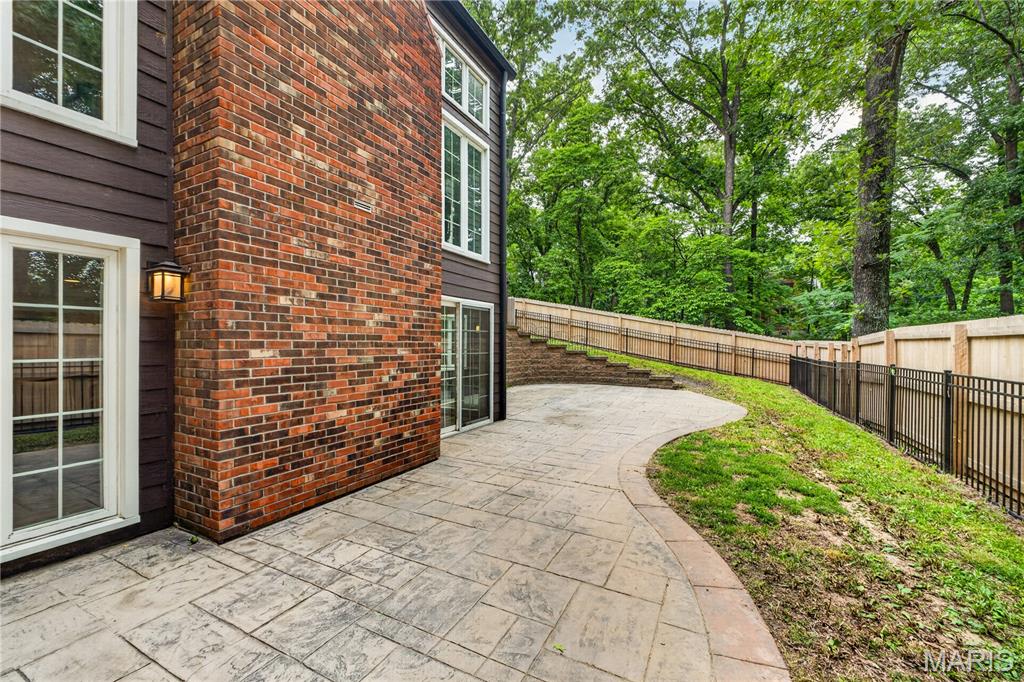 Oak Tree Ridge - Residential