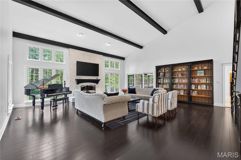 Oak Tree Ridge - Residential