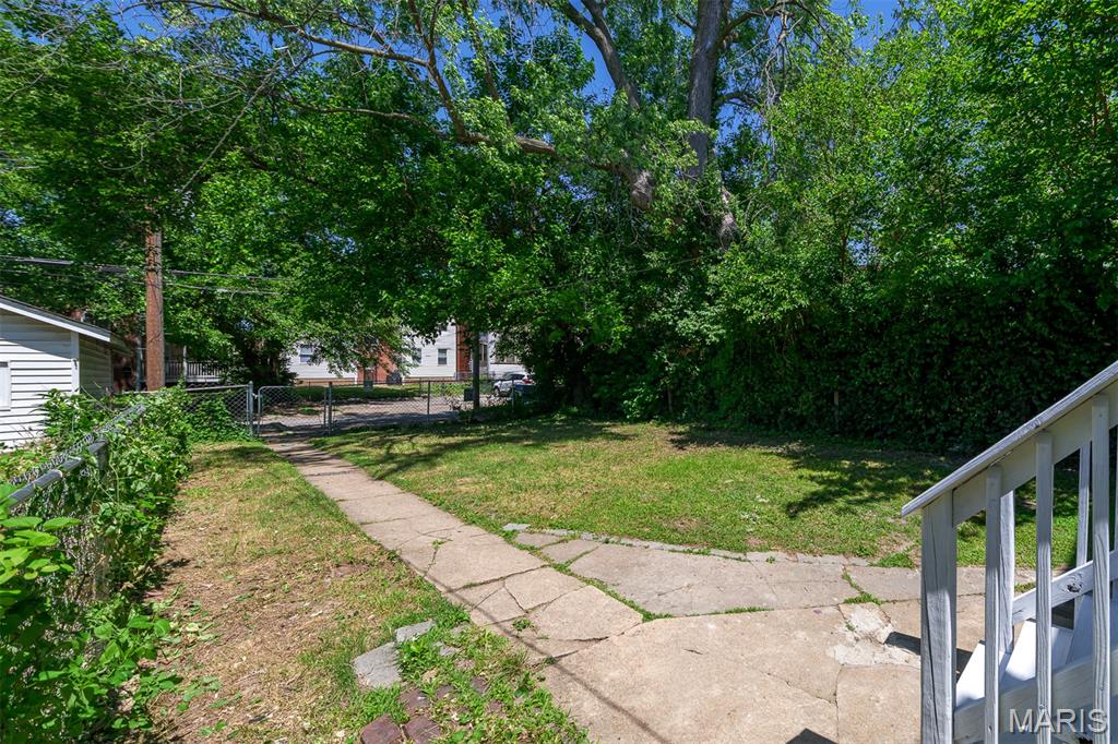 South St Louis Suburb - Residential