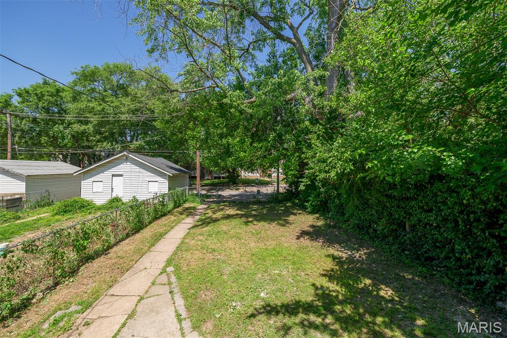 South St Louis Suburb - Residential