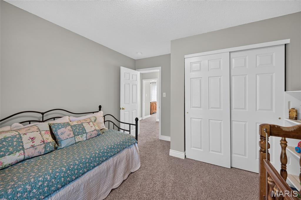 Est At Highgrove - Residential