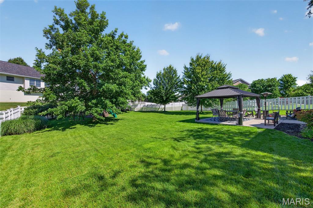 Est At Highgrove - Residential