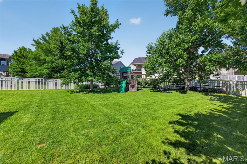 Est At Highgrove - Residential