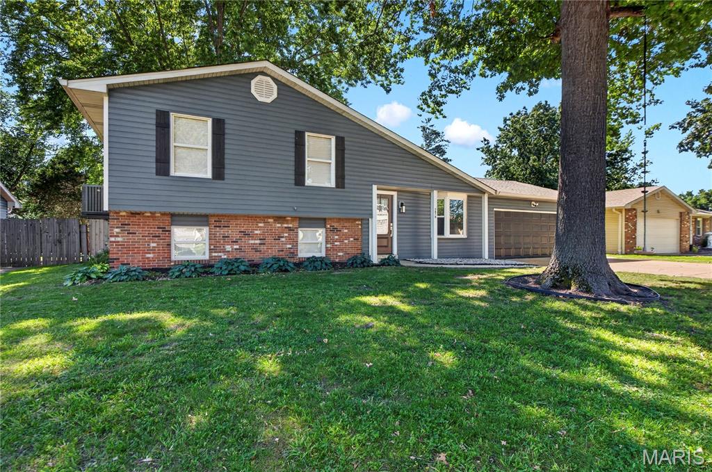 Crystal Wood Dr - Residential