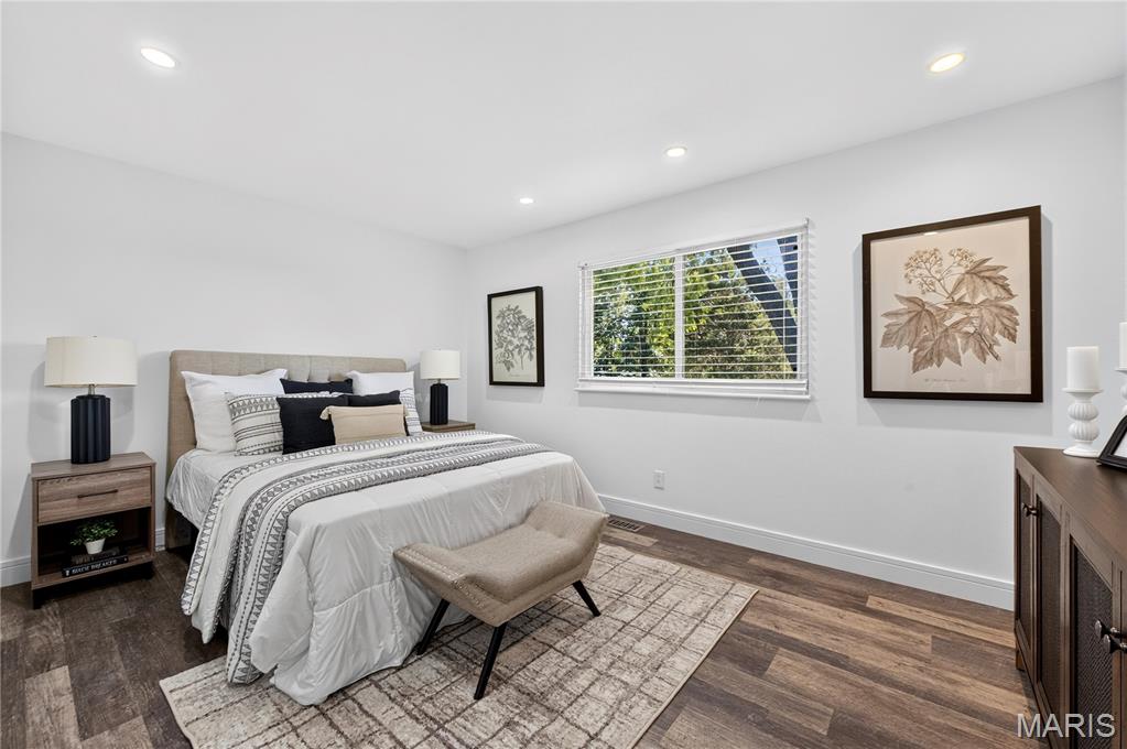 Crystal Wood Dr - Residential