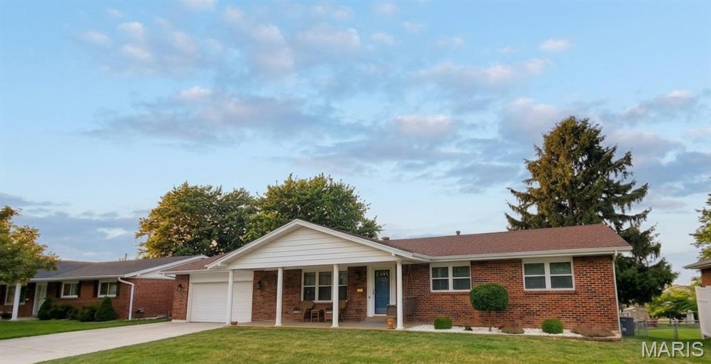 Welcome to this meticulously maintained ranch home in the desirable Mamelles Hills subdivision within the Orchard Farm School District.  This property reflects exceptional attention to upkeep and maintenance throughout.

The main level offers comfortable living spaces enhanced by tasteful updates, neutral finishes, and abundant natural light. The kitchen features solid surface countertops, a glass tile backsplash, and ample workspace for everyday living and entertaining. Recent improvements include replacement windows (2017), a new roof and gutters (2020), remote-controlled ceiling fans, and a high-efficiency whole-home air cleaner integrated into the central HVAC system.

The walkout lower level expands the home's living space with a large finished recreation area ideal for a media room, game room, fitness area, or additional family space. A separate bonus room offers flexibility for a home office, hobby room, guest space, or hobby area. The lower level also features an expansive utility, storage, and laundry area, providing exceptional functionality and organization.

Step outside to enjoy the fenced backyard complete with a storage shed, freshly painted deck, and plenty of space for outdoor activities, gardening, or entertaining. The oversized attached garage includes built-in workbenches, making it an excellent space for hobbies, projects, storage, or workshop use. A large extended concrete driveway apron provides additional parking and maneuvering space.

Combining thoughtful updates, generous storage, flexible living spaces, and a well-established neighborhood location, this move-in-ready home offers an exceptional opportunity in St. Charles County.