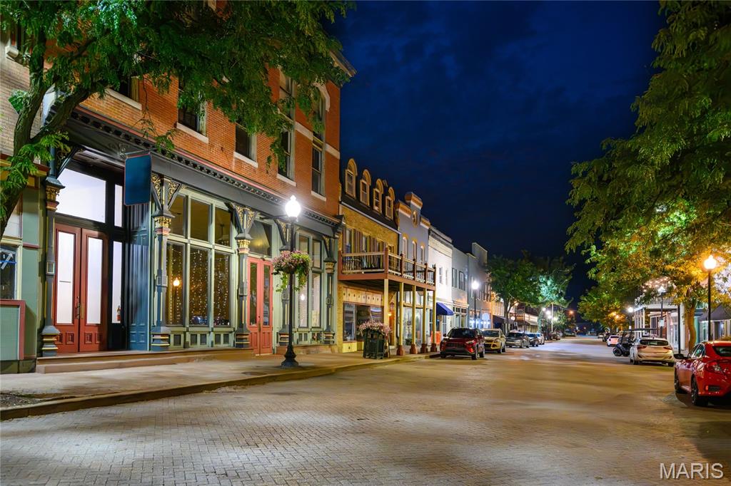 City/St Charles - Residential