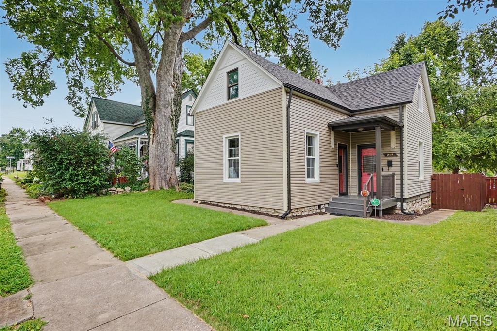 City/St Charles - Residential