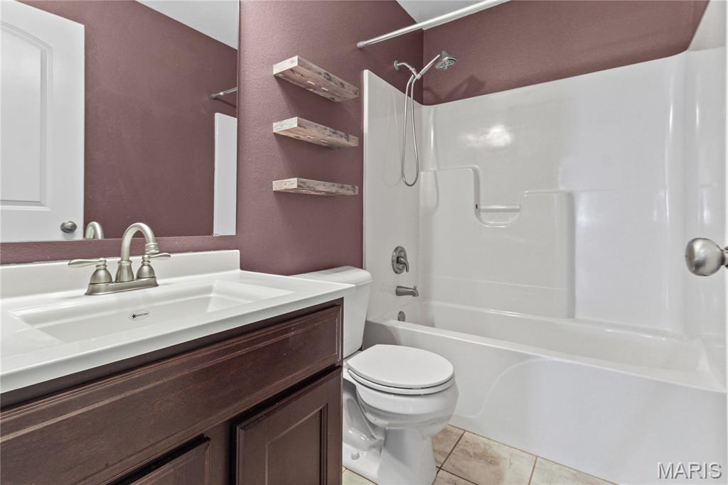 Twelve Oaks - Residential