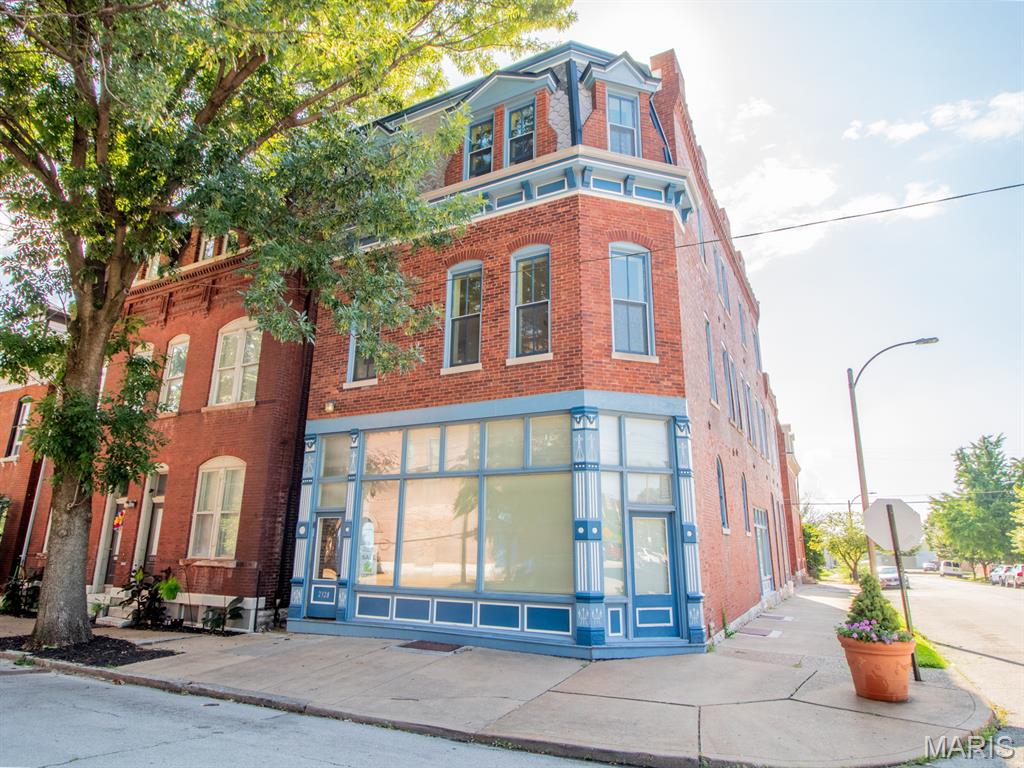Turn-key 6-family in the heart of Soulard, just steps from Mardi Gras, the Soulard Farmers Market, and some of the city's best bars and restaurants. It's the kind of location that keeps rental demand strong year-round. Each unit is a true one-bedroom with a separate living room, kitchen, private bedroom, and full bath—a layout that's consistently easy to rent. The building was renovated in the early '90s and has been well cared for by a long-term owner, with professional management and solid maintenance over the years as well as lots of major system updates (new roof installed in 2023). Tenants also love the off-street parking and convenient coin operated laundry in the basement. If you're looking for your next investment, this one checks a lot of boxes. It's already performing well, but there's still room to add value. A few straightforward cosmetic updates—think flooring, lighting, and fresh paint—could support higher rents and stronger cash flow without taking on a major renovation. Opportunities like this don't come around often: a well-maintained building in one of St. Louis' most desirable neighborhoods with stable income today and plenty of upside for tomorrow. Skip getting lost in the Zillow shuffle—reach out to me--the listing agent--for more details or to schedule a private tour.