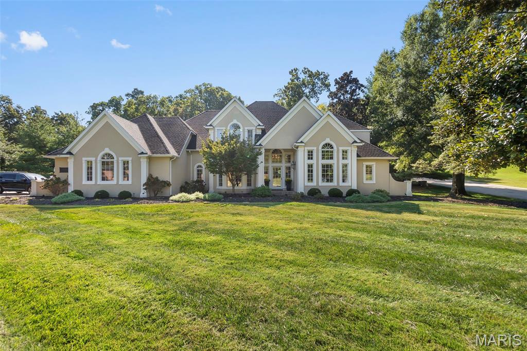 Summit Estate - Residential