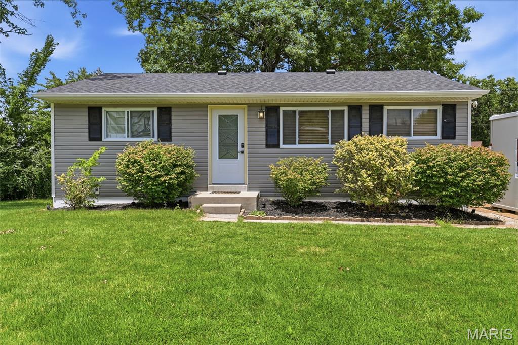 Welcome to 111 Arras Drive—a beautifully updated home that's move-in ready and full of charm! Step inside to find beautiful hardwood floors and a newly remodeled bathroom with stylish finishes. The open-concept kitchen overlooks the spacious living room, creating the perfect space for everyday living and entertaining.

The finished lower level adds incredible versatility, featuring a dedicated media room for movie nights, a private office ideal for working from home, and additional living space to fit your needs.

Outside, enjoy a fully fenced backyard complete with a patio that's perfect for grilling, relaxing, or hosting family and friends. The home's exterior features low-maintenance vinyl siding and a brand-new roof installed in 2026, providing both curb appeal and peace of mind for years to come.

Situated on a generous lot in the heart of South County, this home offers the perfect combination of modern updates, functional living space, and outdoor enjoyment. Don't miss your opportunity to make 111 Arras Drive your next home!