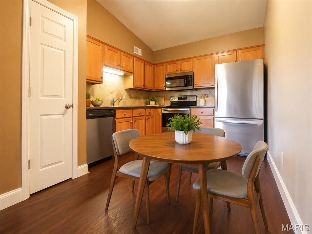 Berview Condo 3 - Residential