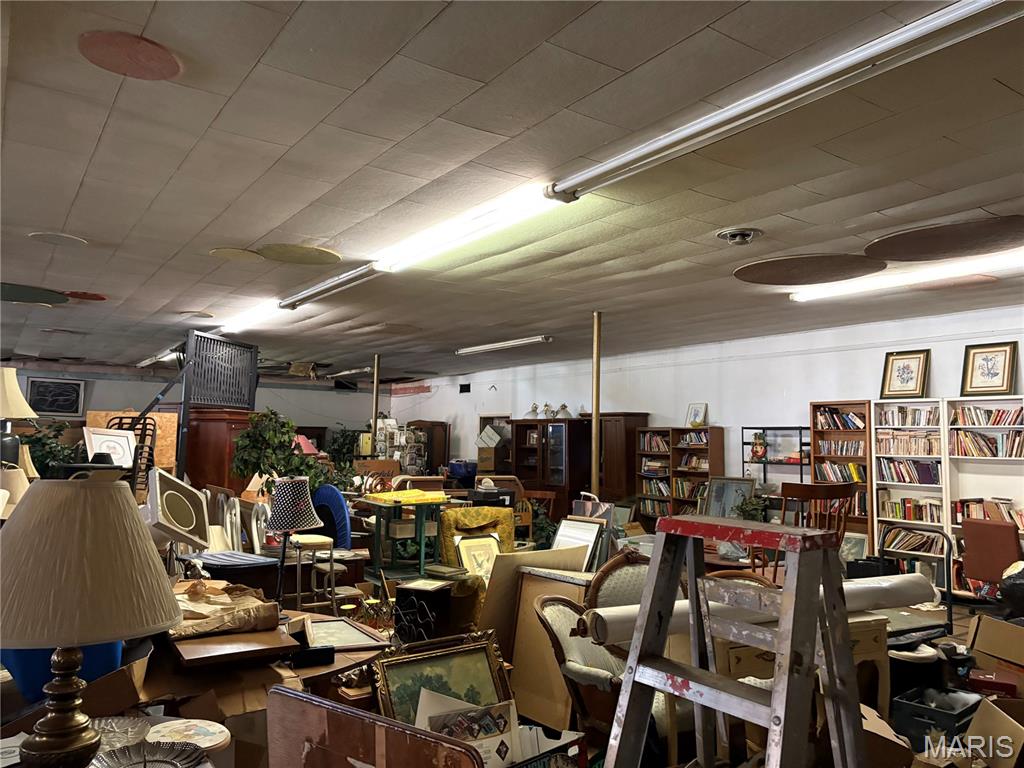 G W Smiths - Commercial Sale