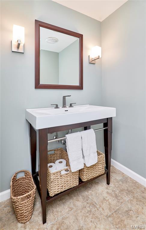 Twin Estates At Meadowbrook - Residential
