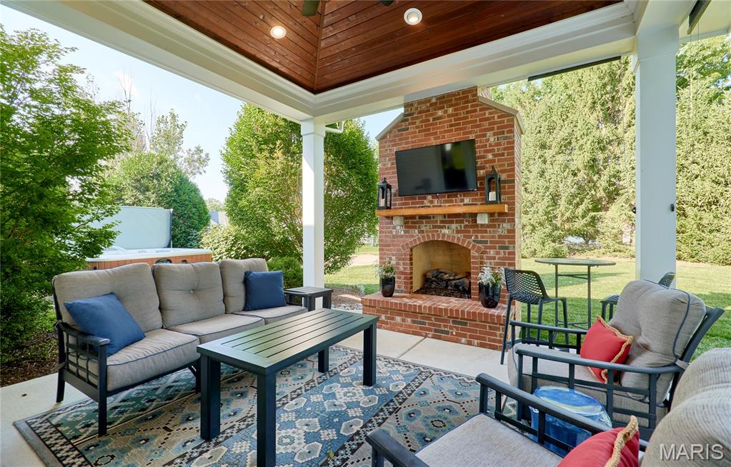 Twin Estates At Meadowbrook - Residential