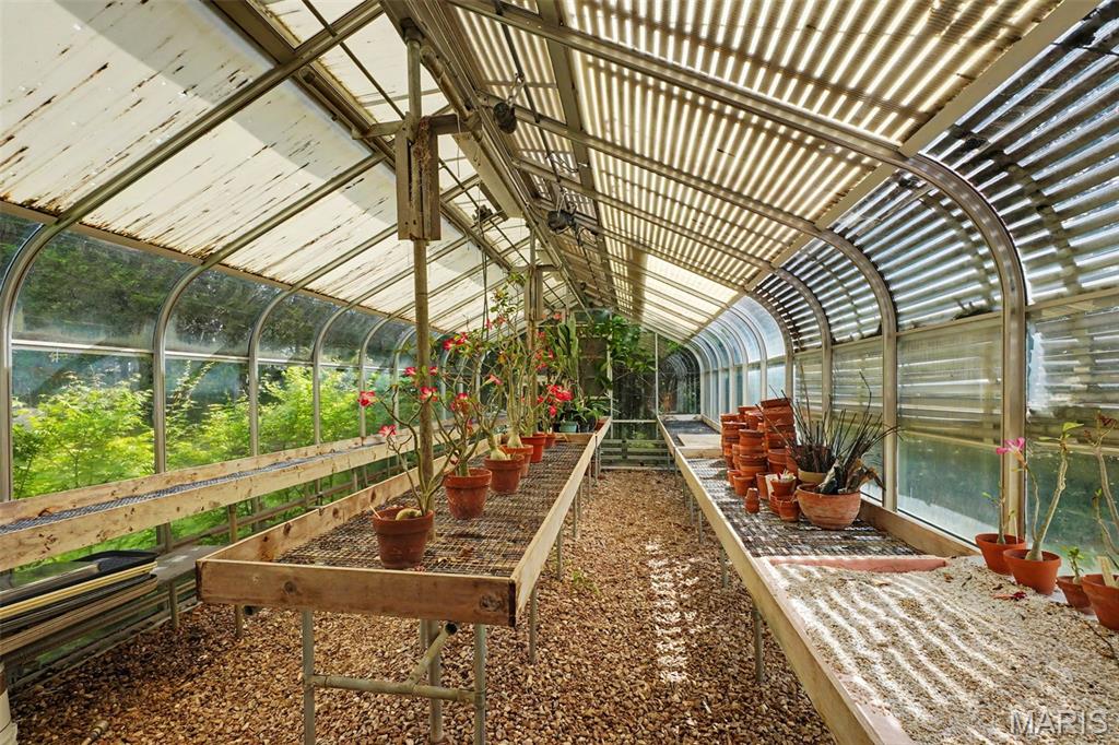 Helens Acres - Farm